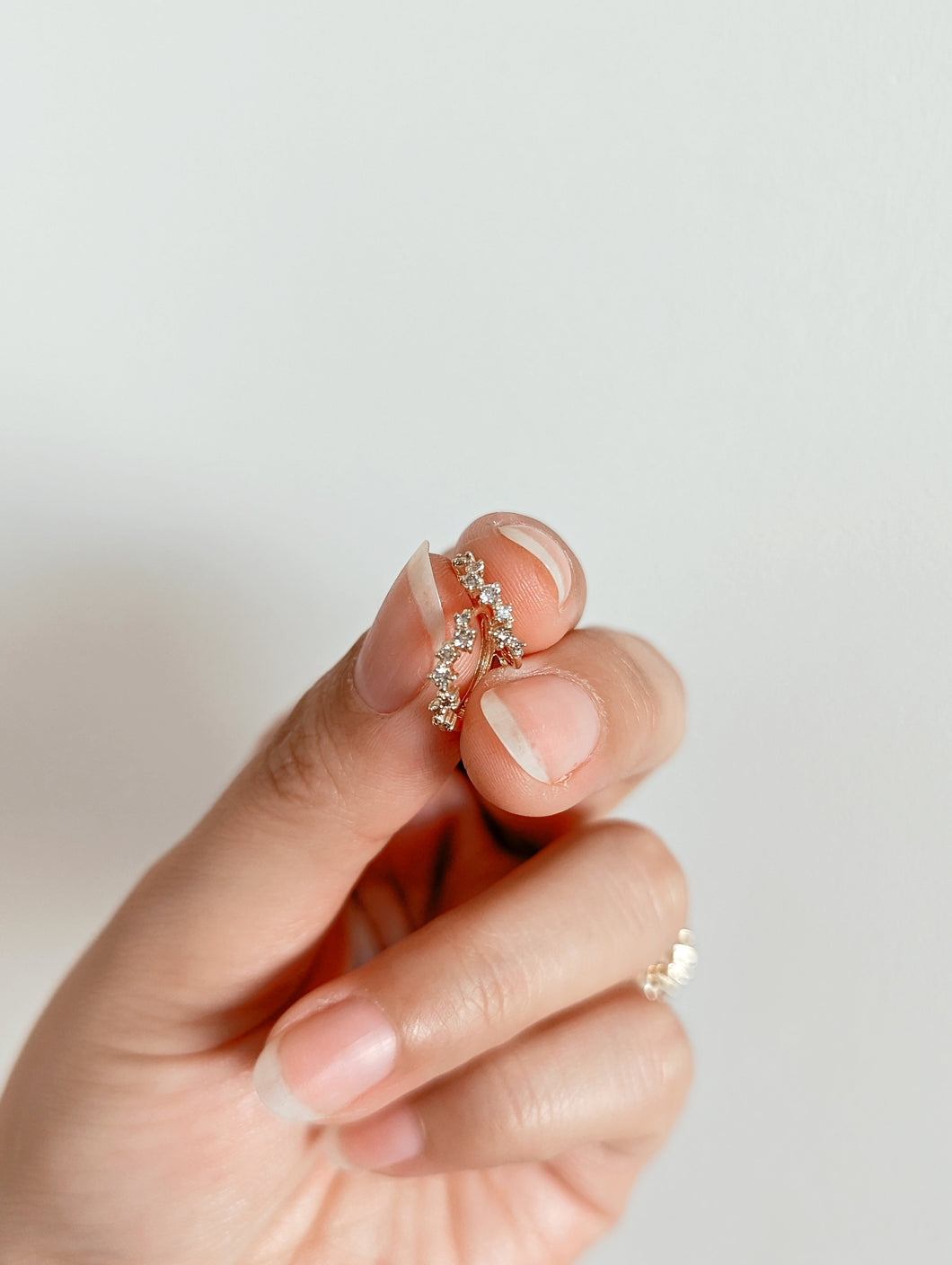 Diamond Huggies